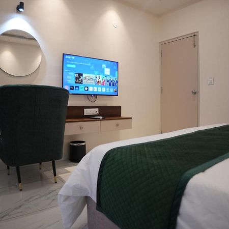 Ak Castle Suites Bangalore Eksteriør bilde