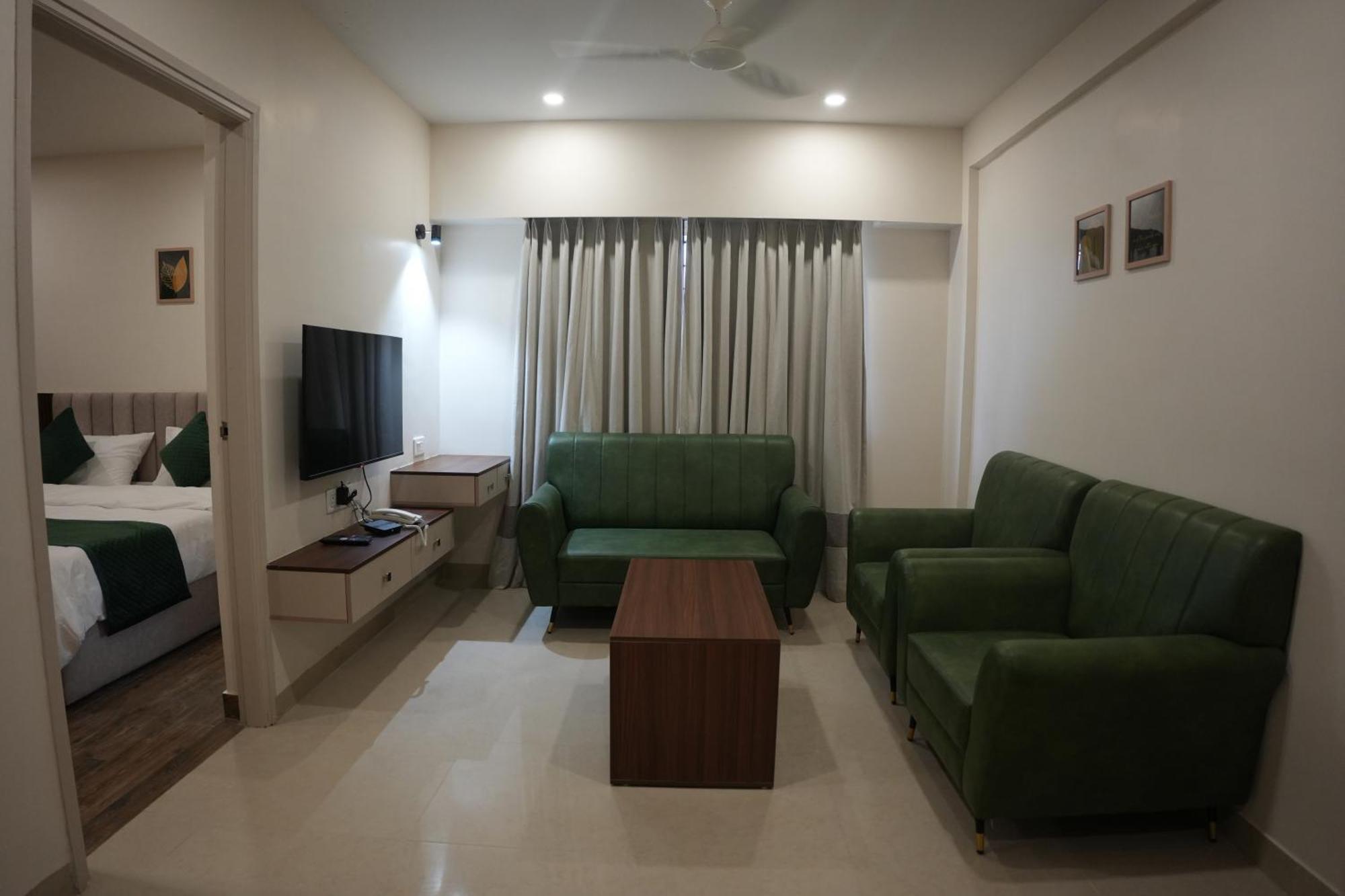 Ak Castle Suites Bangalore Eksteriør bilde