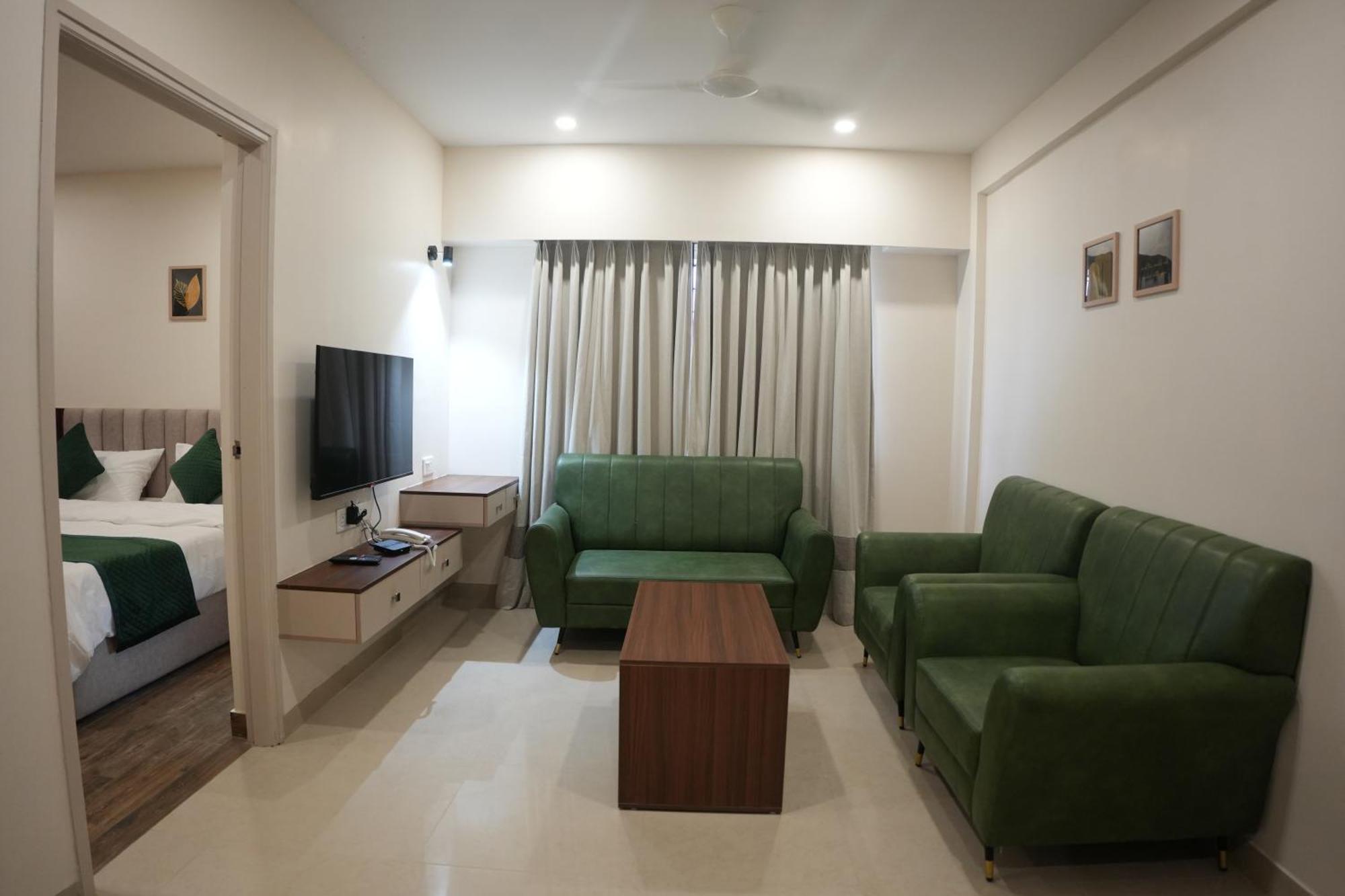 Ak Castle Suites Bangalore Eksteriør bilde