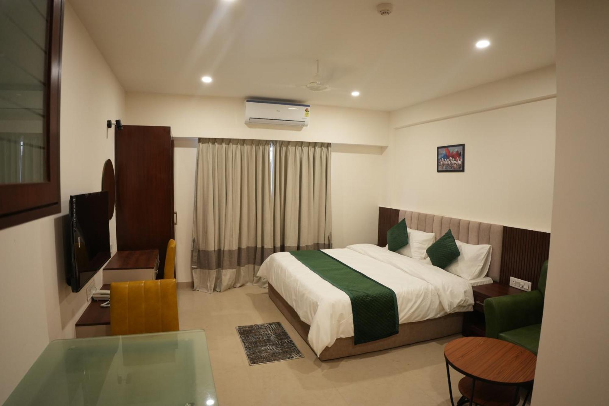 Ak Castle Suites Bangalore Eksteriør bilde