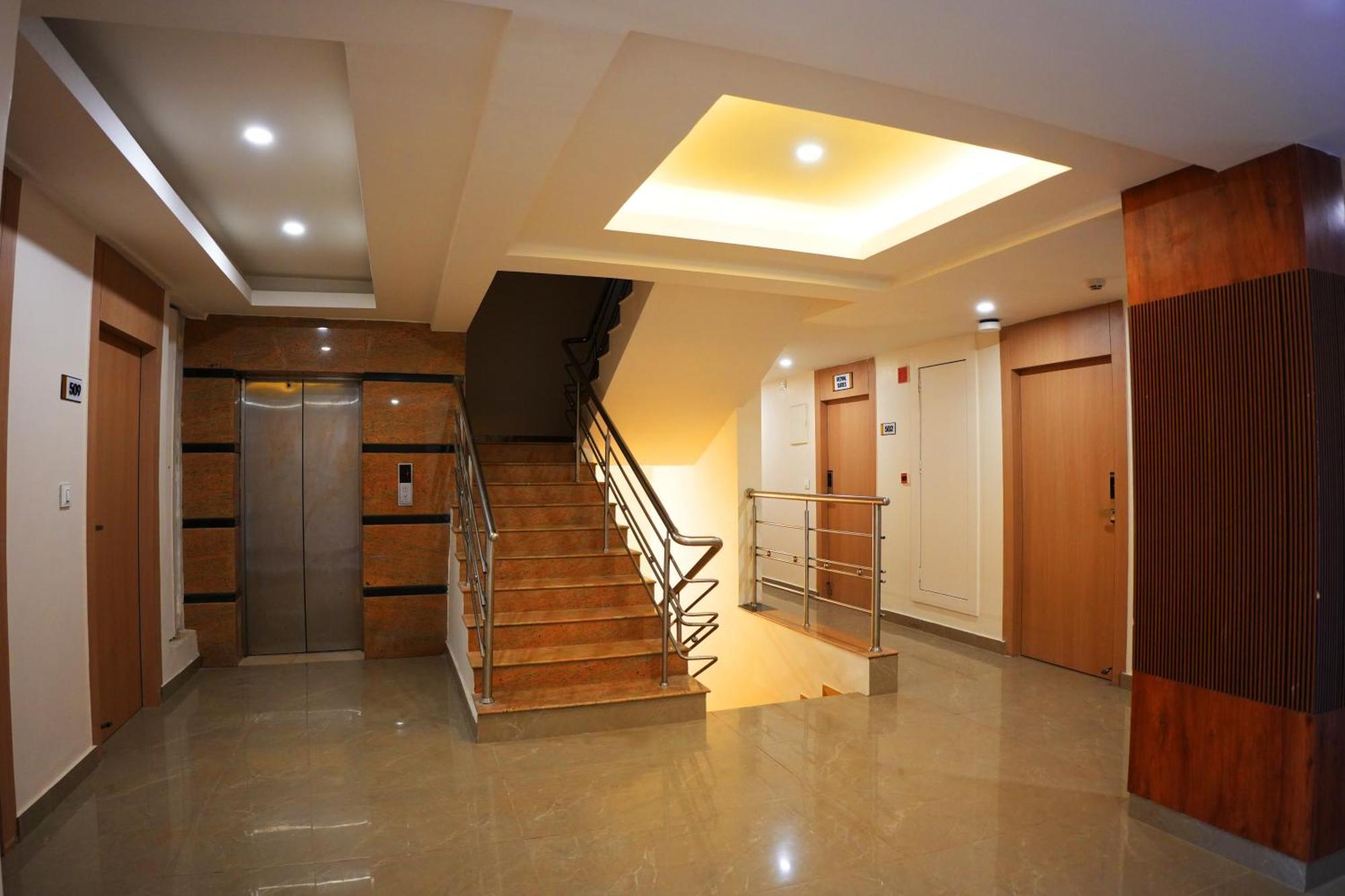 Ak Castle Suites Bangalore Eksteriør bilde