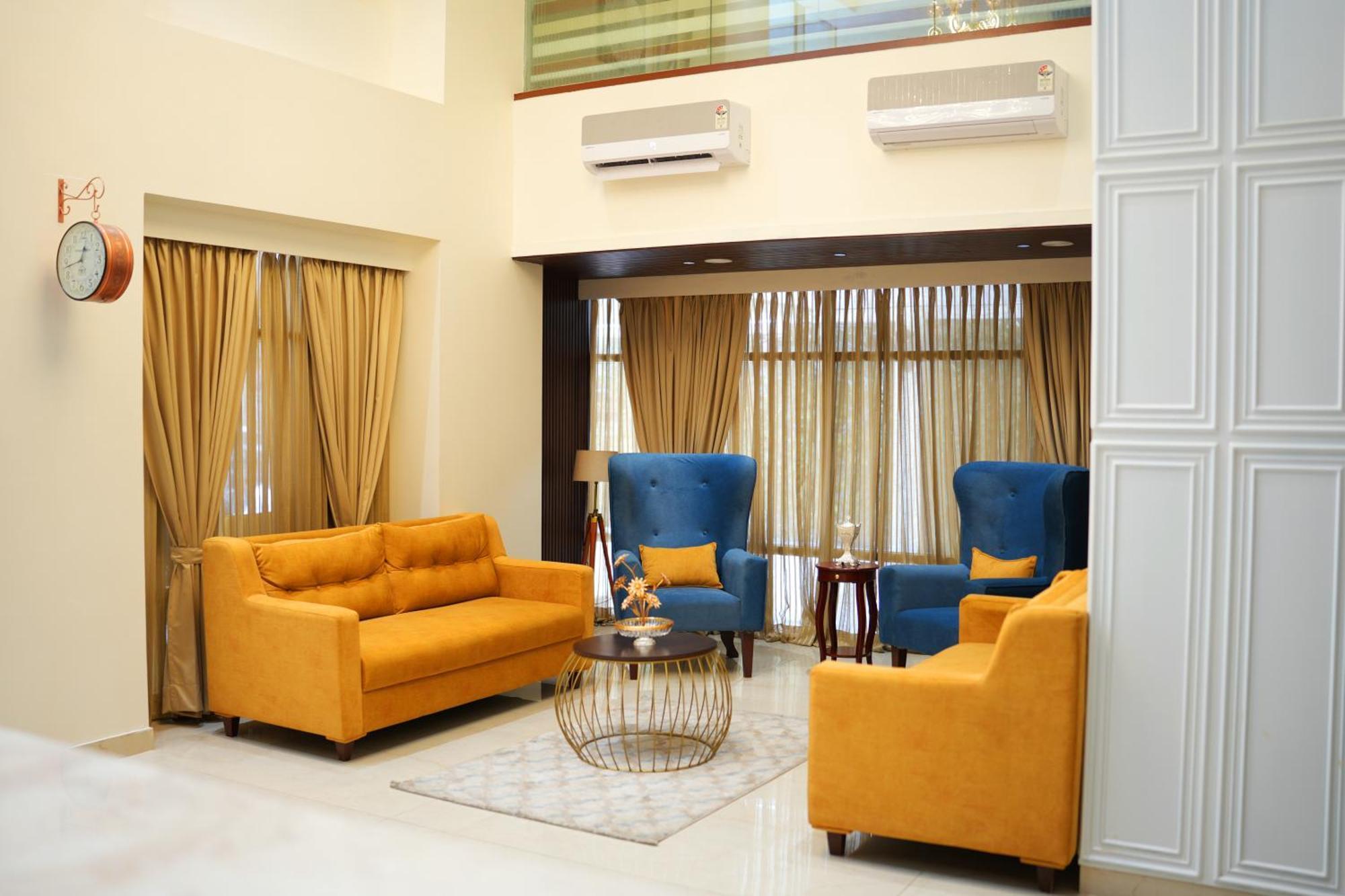 Ak Castle Suites Bangalore Eksteriør bilde